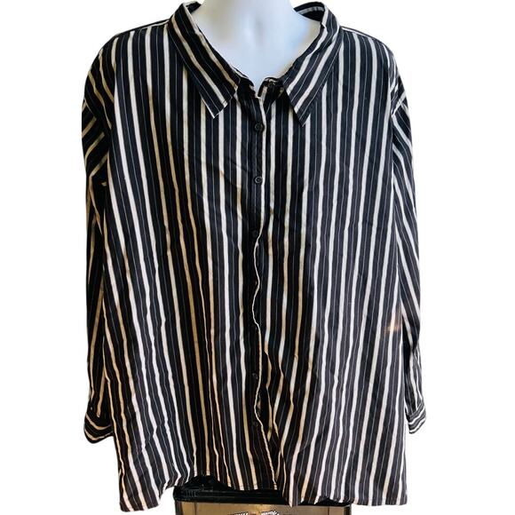 Silhouettes Tops - ⚡ Silhouettes Oversized Striped Button Up Shirt Black White Cotton 6X